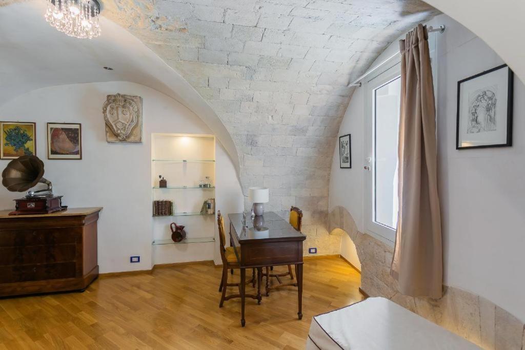 Villa Palazzo Di Citta Bari Esterno foto